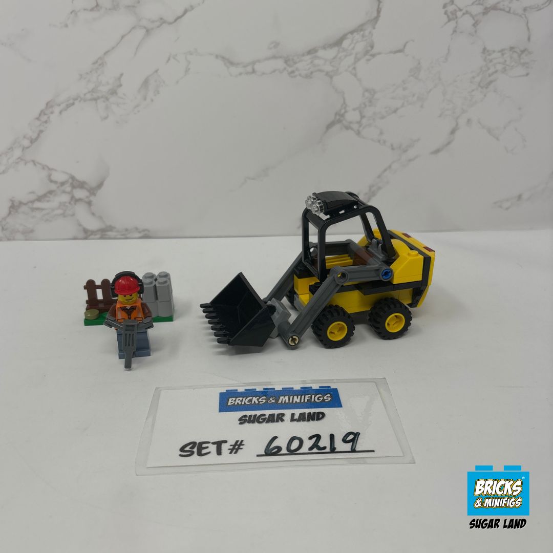 60219 - Construction Loader (U)