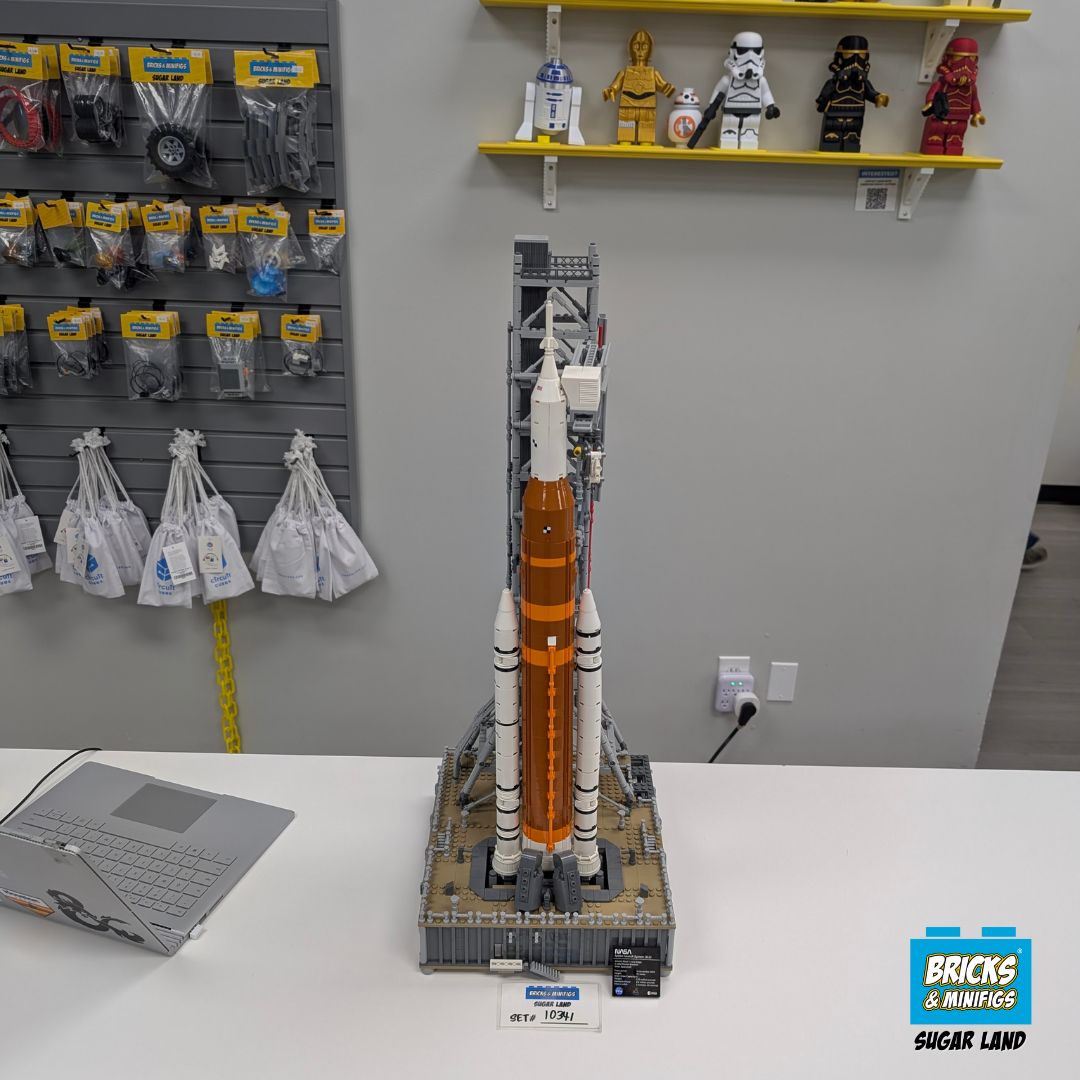 10341 - NASA Artemis Space Launch System (U)