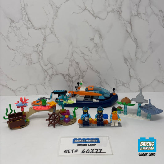 60377 - Explorer Diving Boat (U)