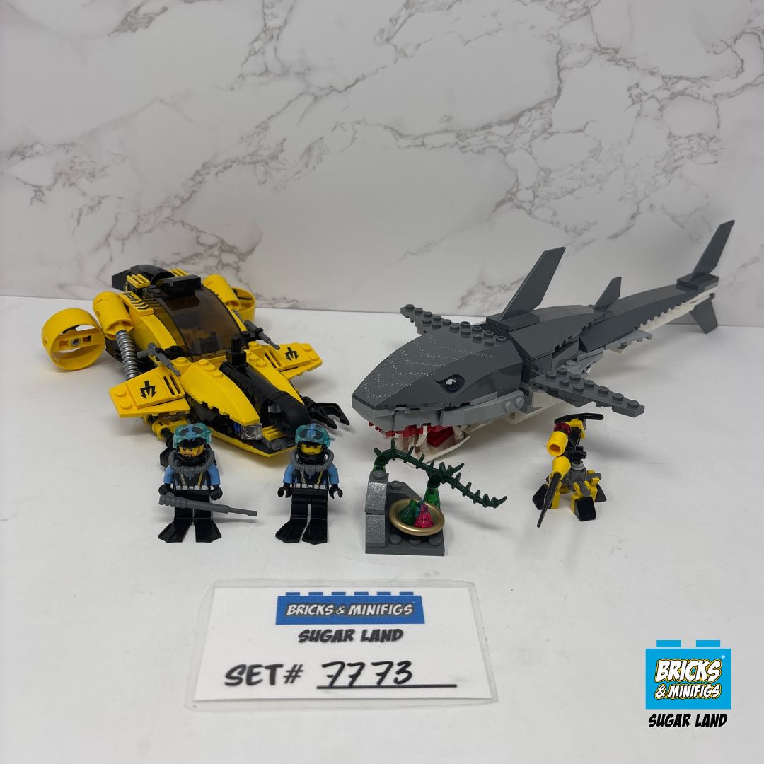7773 - Tiger Shark Attack (U)