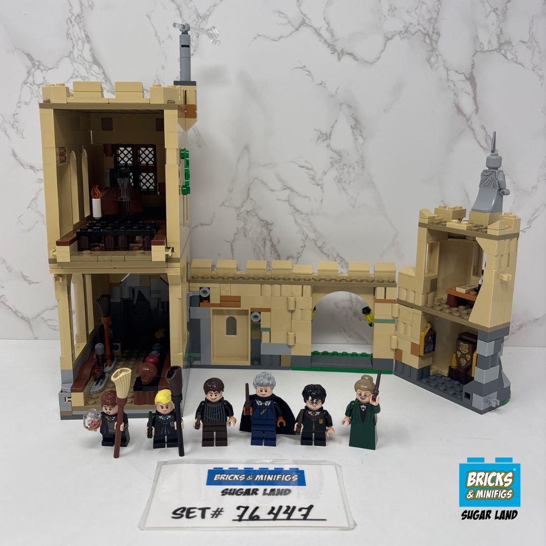76447 - Hogwarts Castle: Flying Lessons (U)