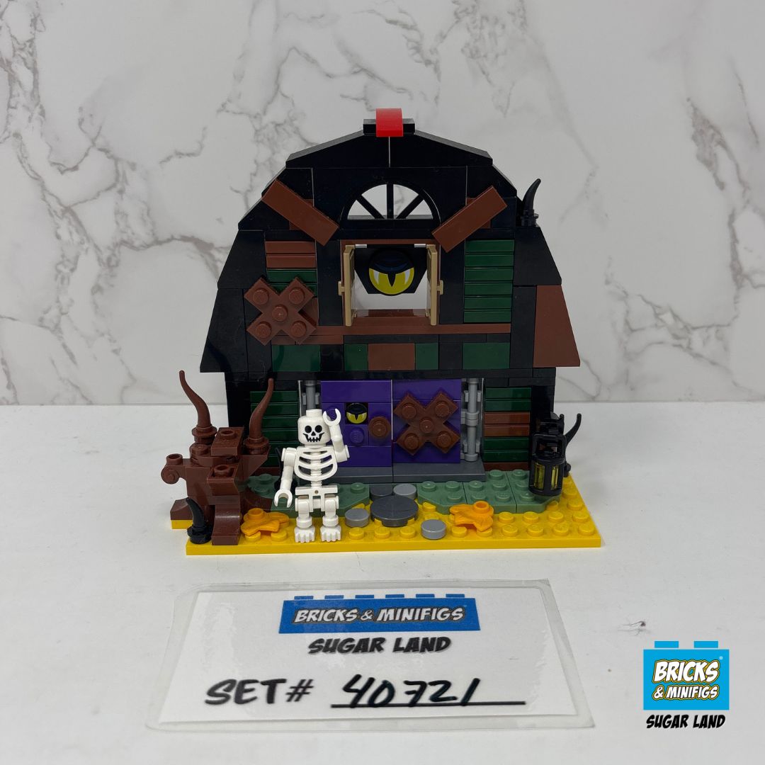 40721 - Halloween Barn (U)