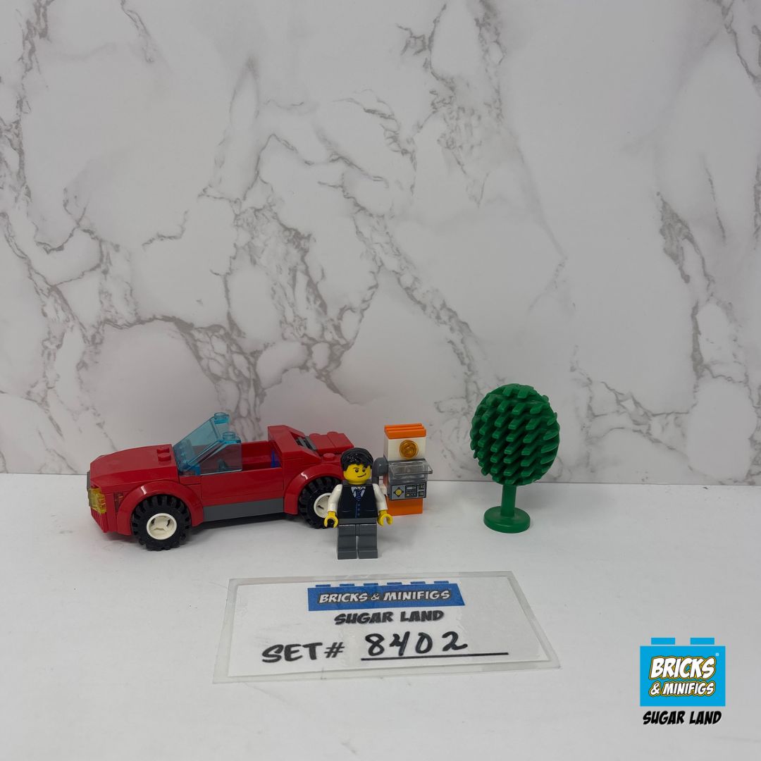 8402 - Sports Car (U)