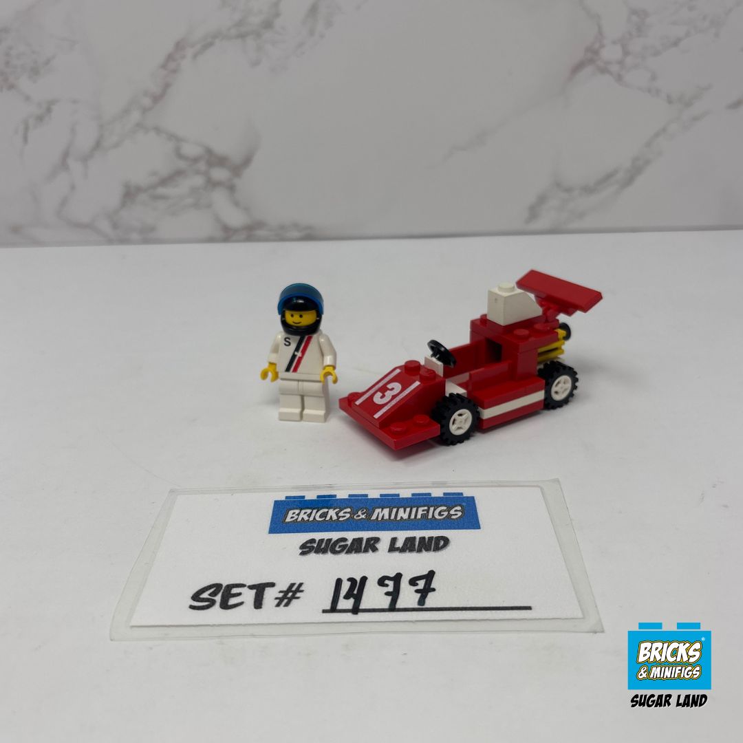 1477 - {Red Race Car Number 3} (U)