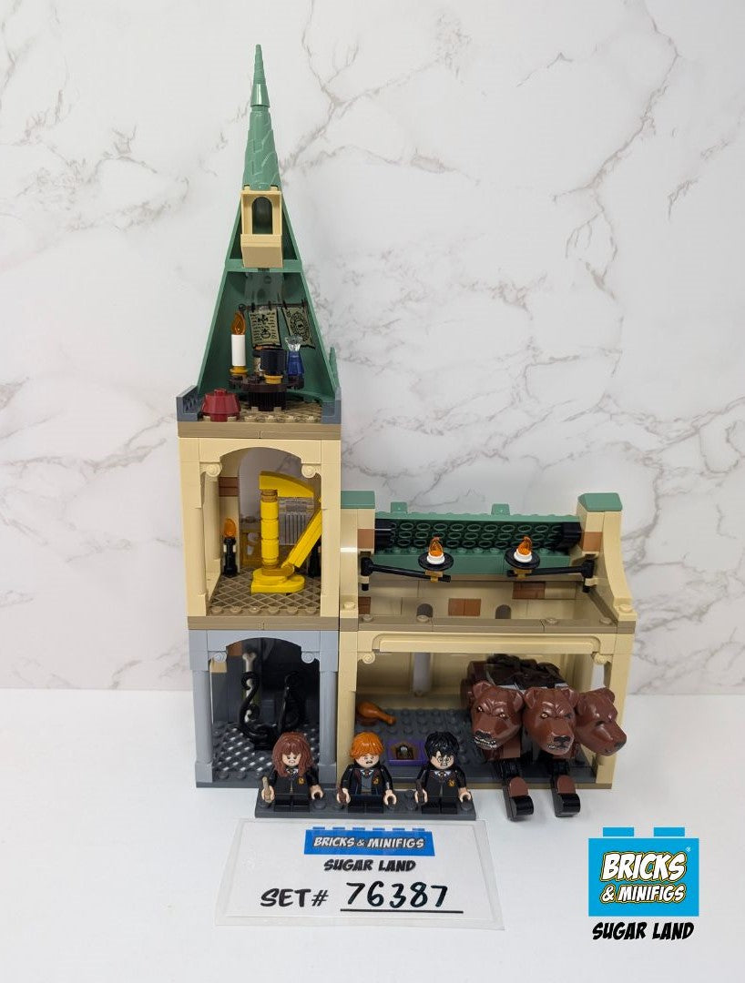 76387 - Hogwarts: Fluffy Encounter (U1)