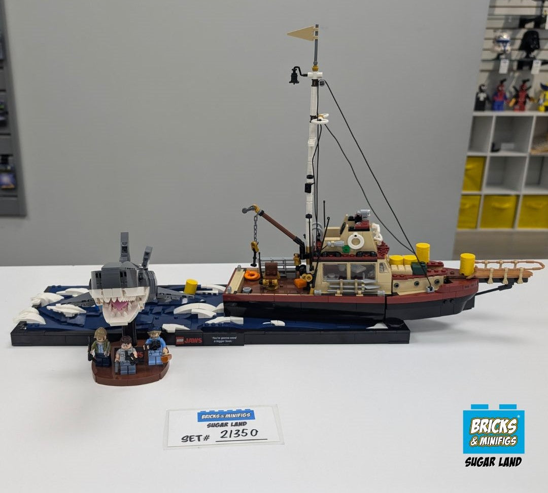 21350 - Jaws (U)