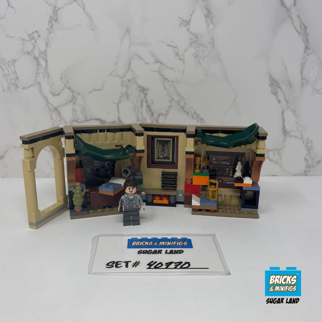 40770 - Hogwarts Castle: Room of Requirement (U)