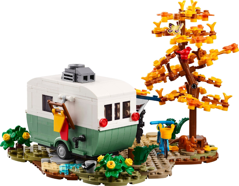 910041 - Camping Adventure