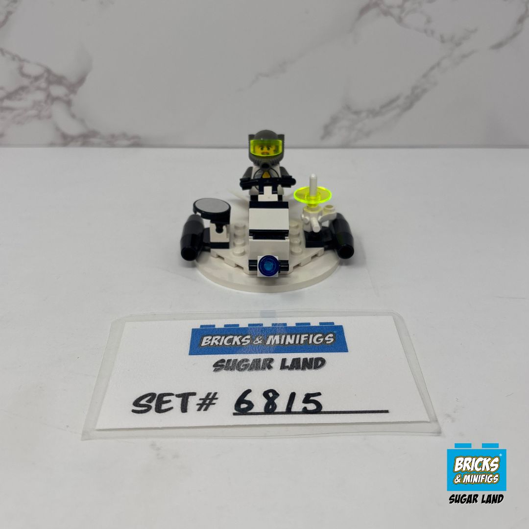 6815 - Hovertron (U)