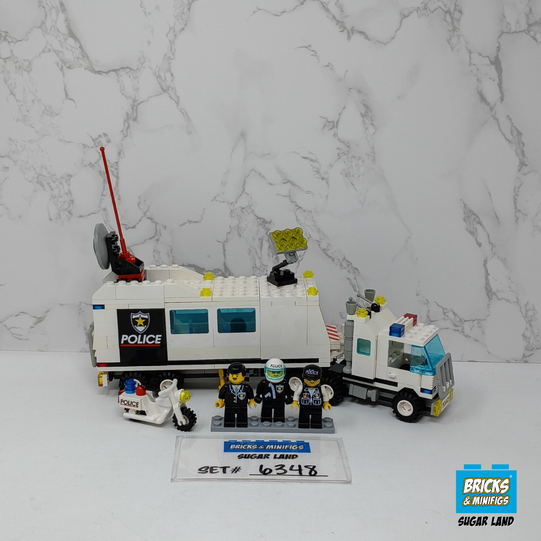 6348 - Surveillance Squad (U)