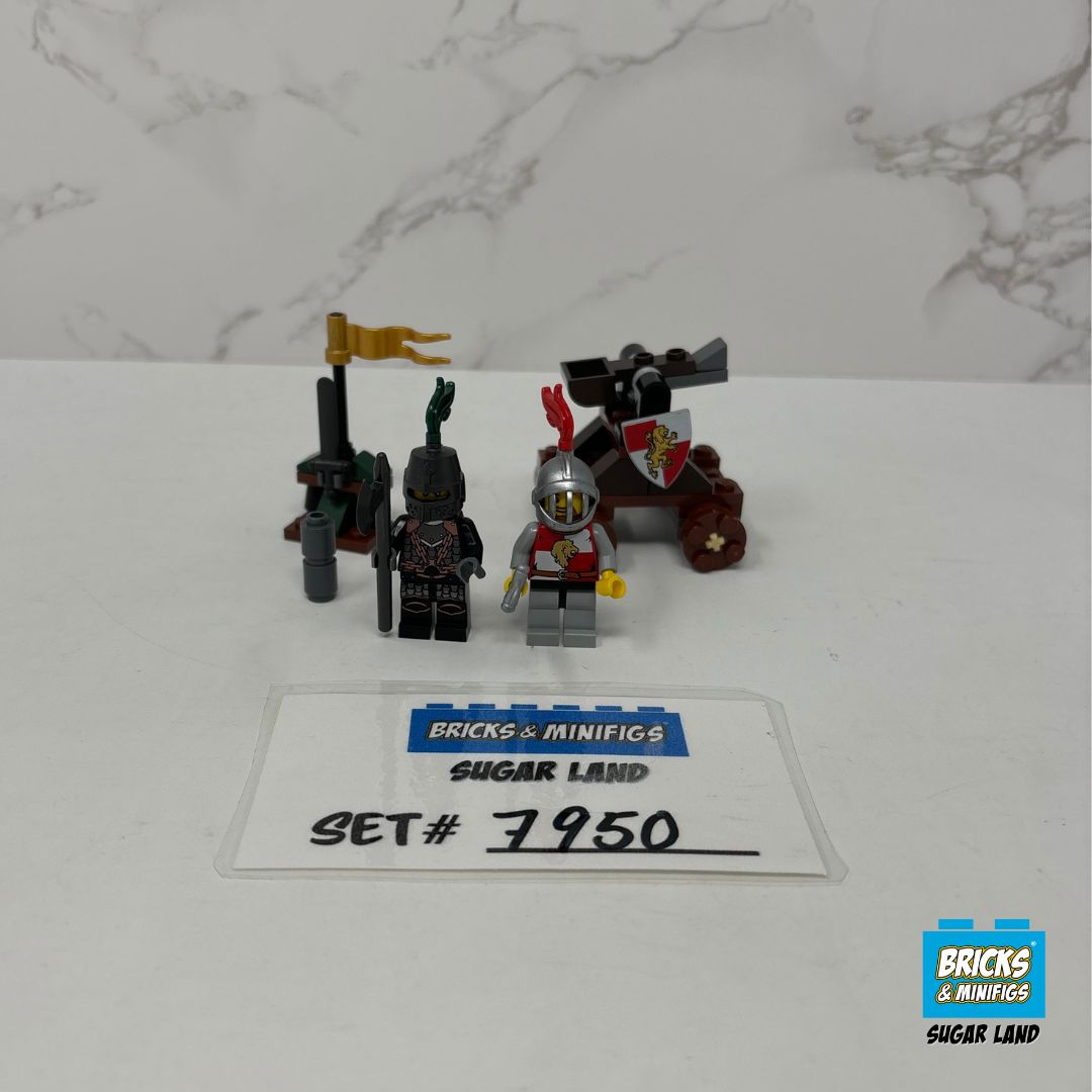 7590 - Knight's Showdown (U)
