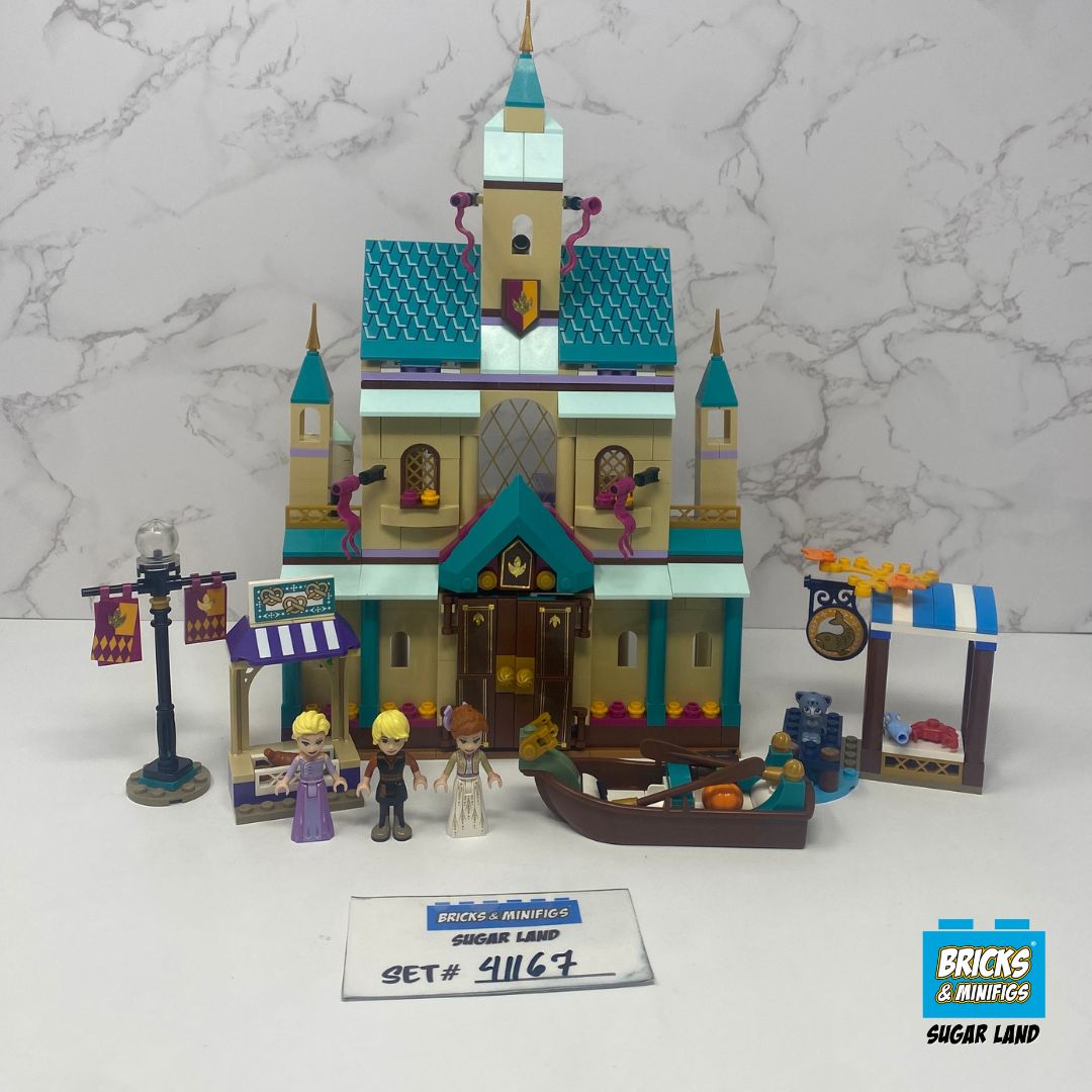 41167 - Arendelle Castle Village (U)