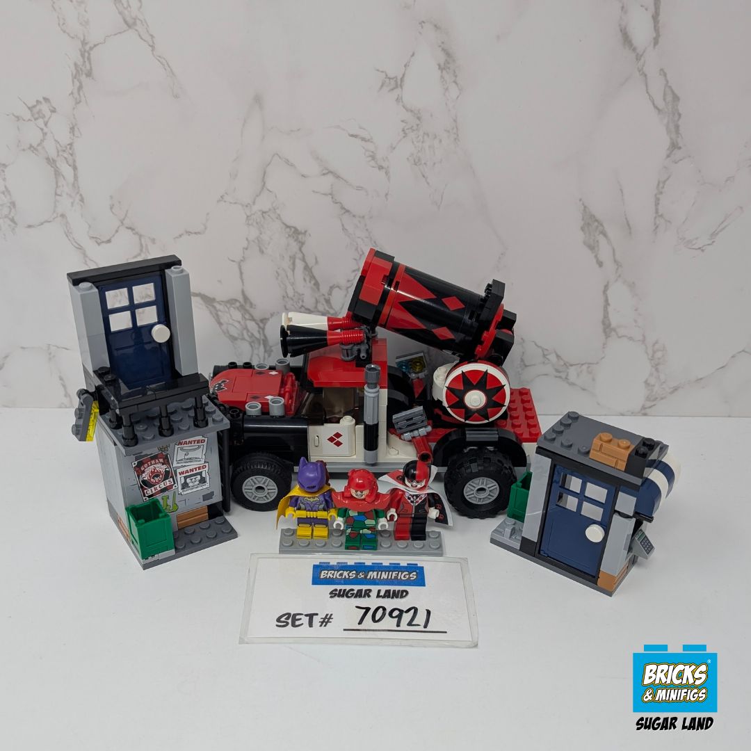70921 - Harley Quinn Cannonball Attack (U1)