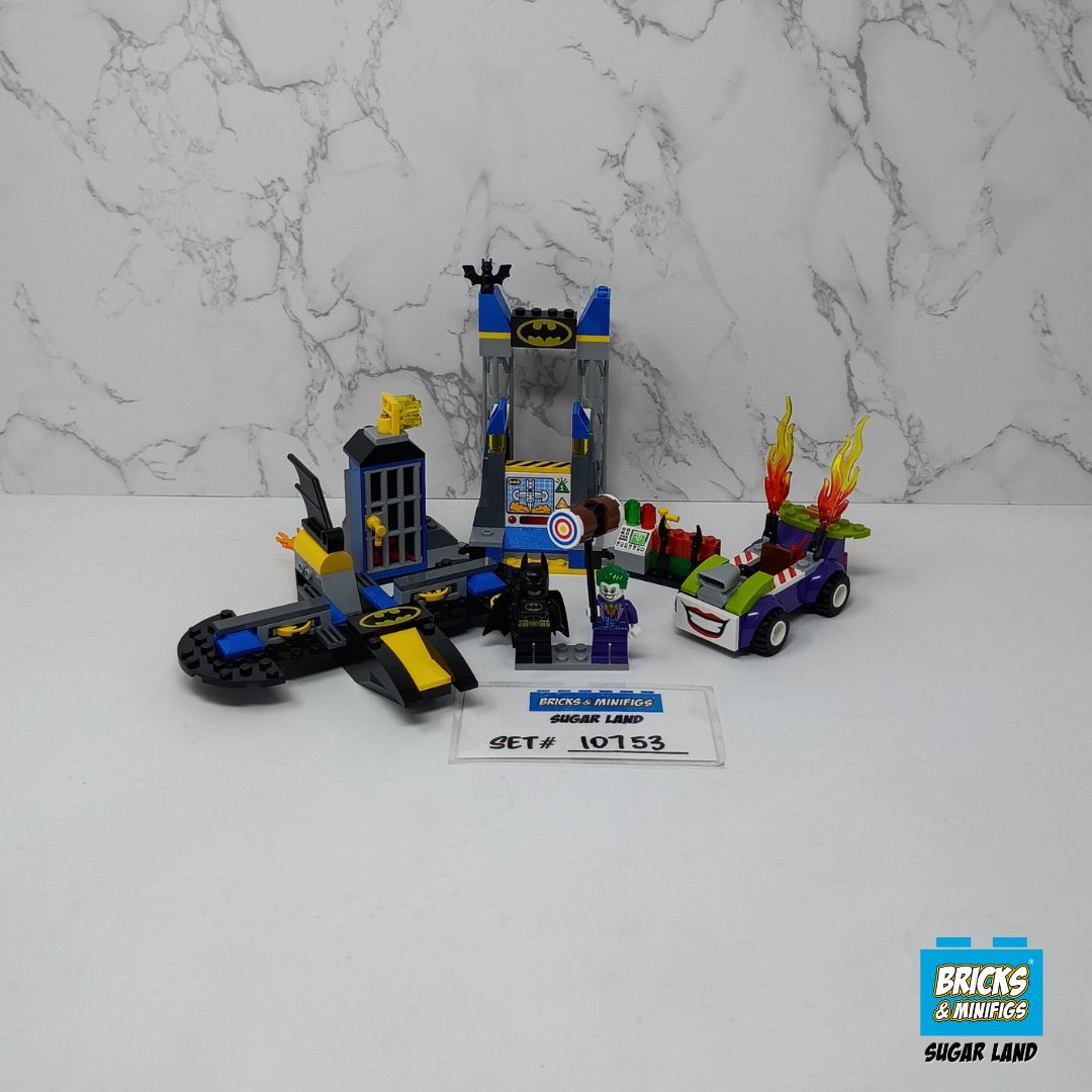 10753 - The Joker Batcave Attack (U1)