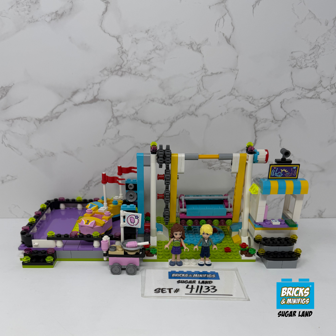 41133 - Amusement Park Bumper Cars (U)
