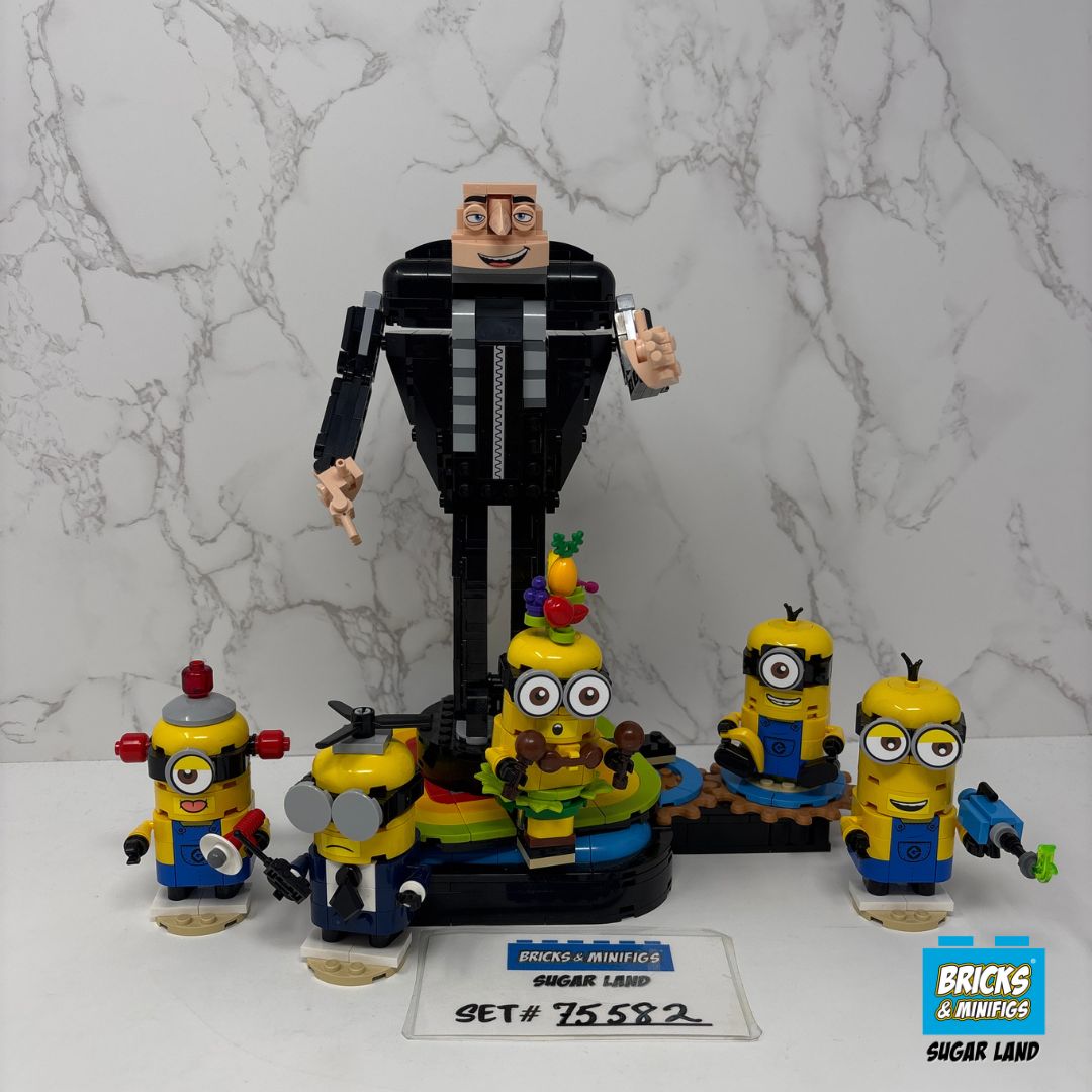 75582 - Brick-Built Gru and Minions (U1)
