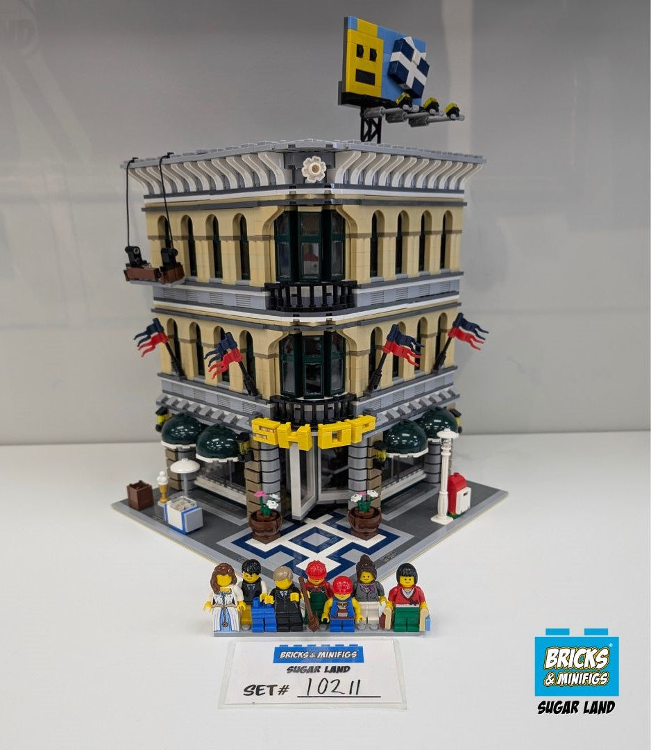 10211 Grand Emporium (U) – Bricks Minifigs Sugar Land