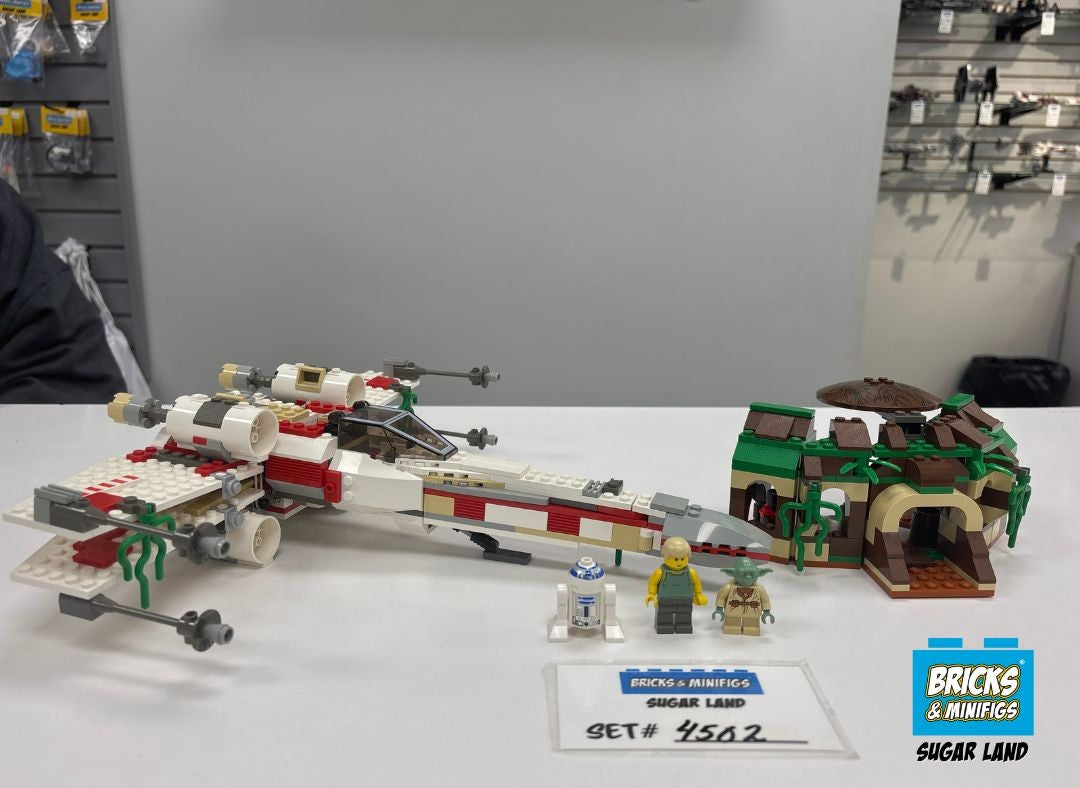 4502 - X-wing Fighter (Dagobah) (U1)