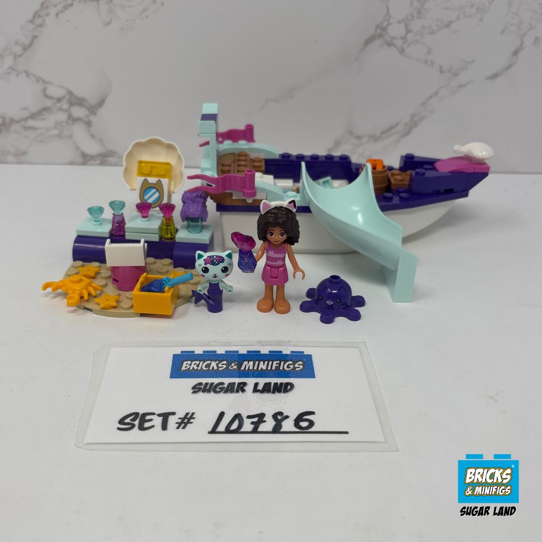 10786 - Gabby & MerCat's Ship & Spa (U)