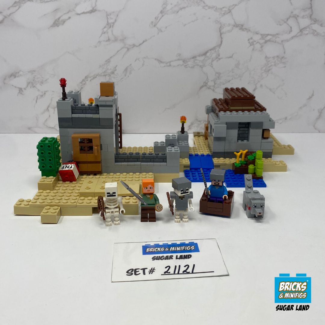 21121 - The Desert Outpost (U)