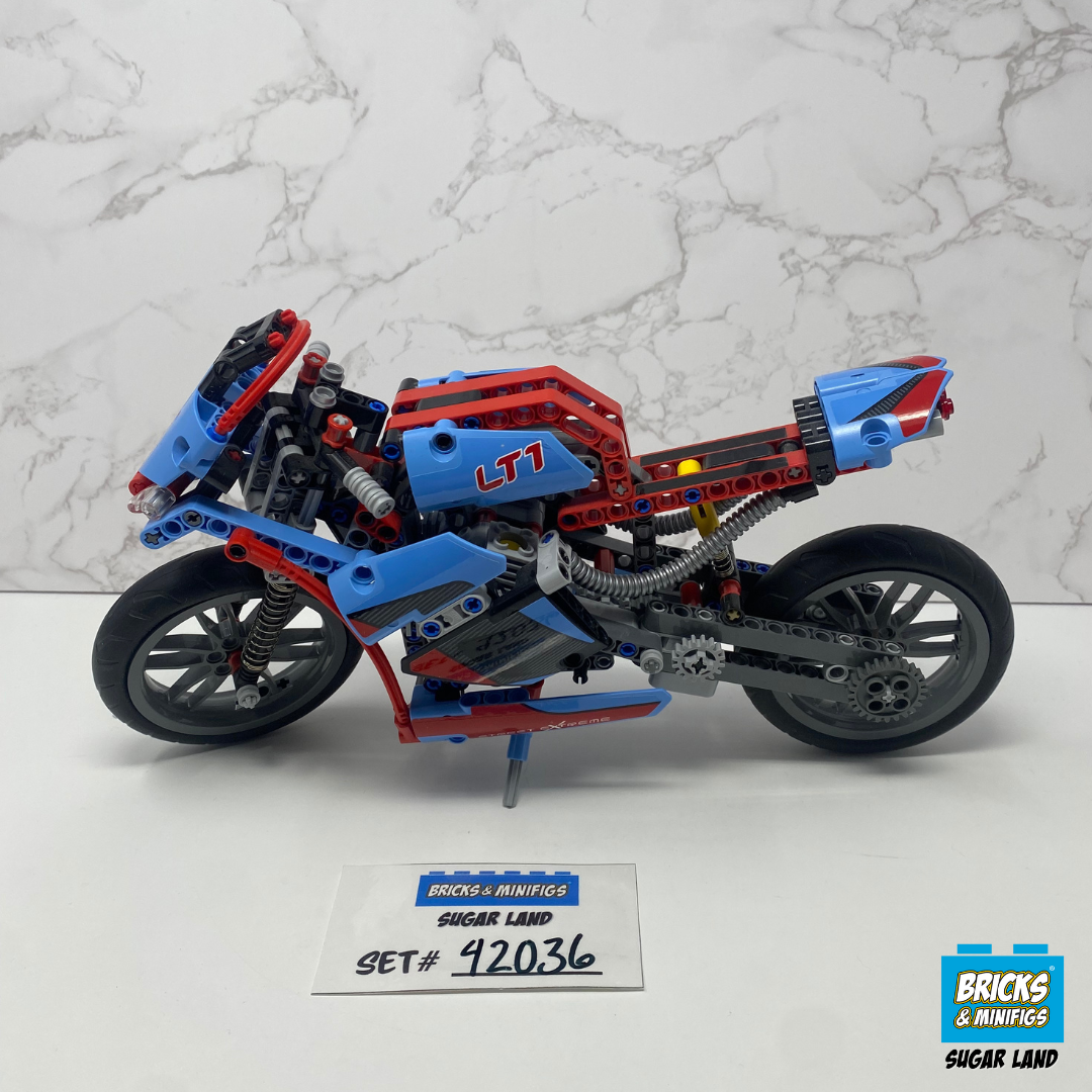 42036 - Street Motorcycle (U)