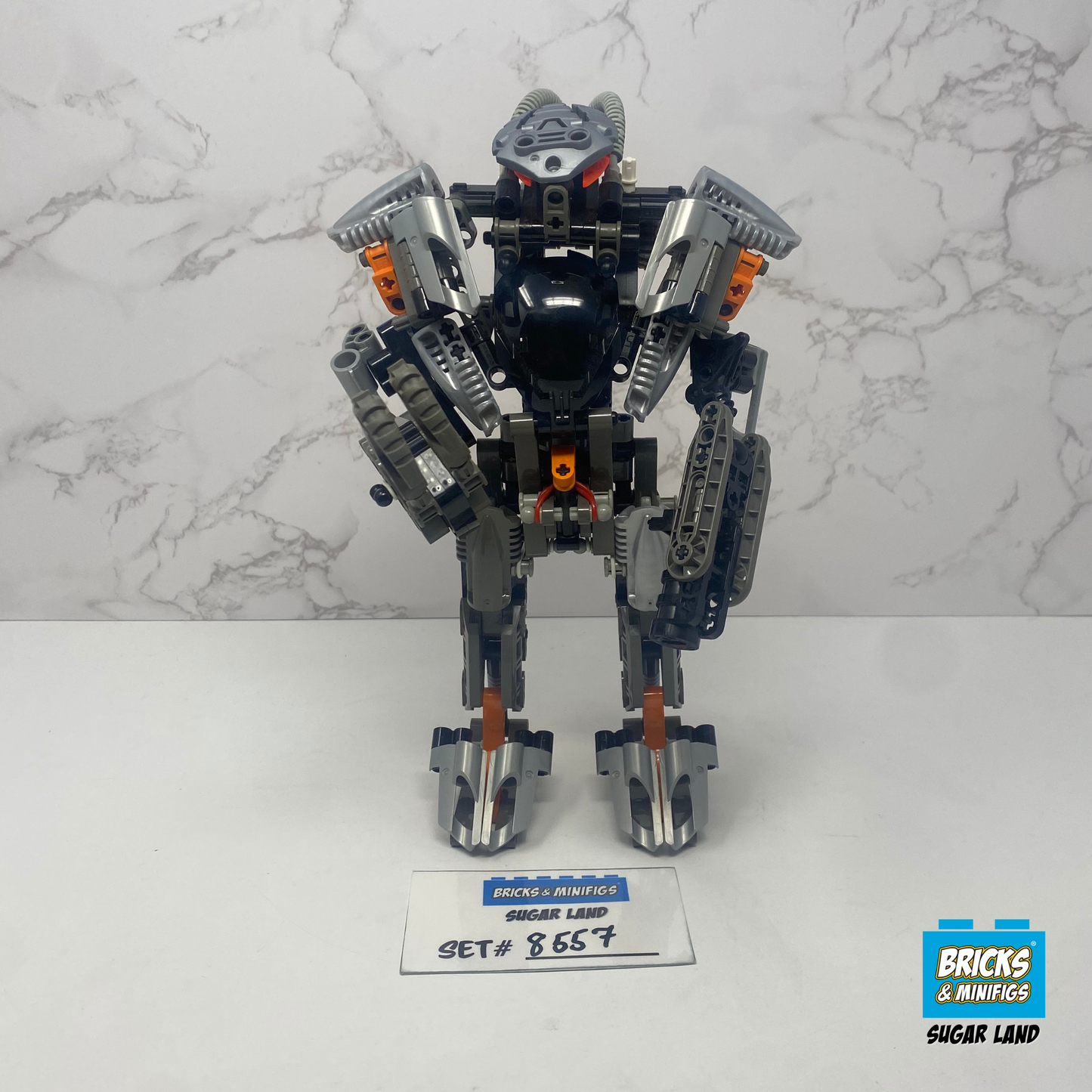 8557 - Exo-Toa (U)
