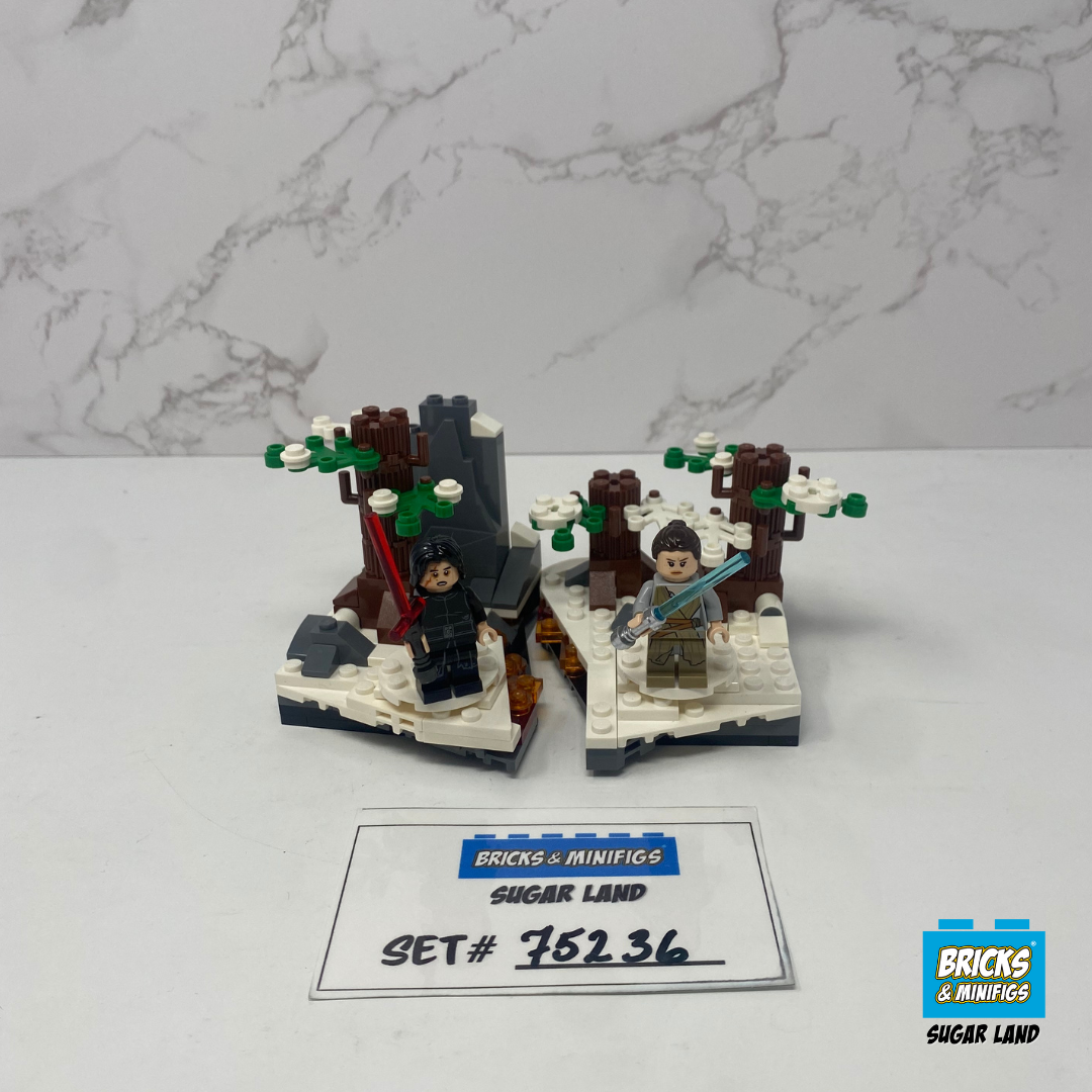 75236 - Duel on Starkiller Base (U)
