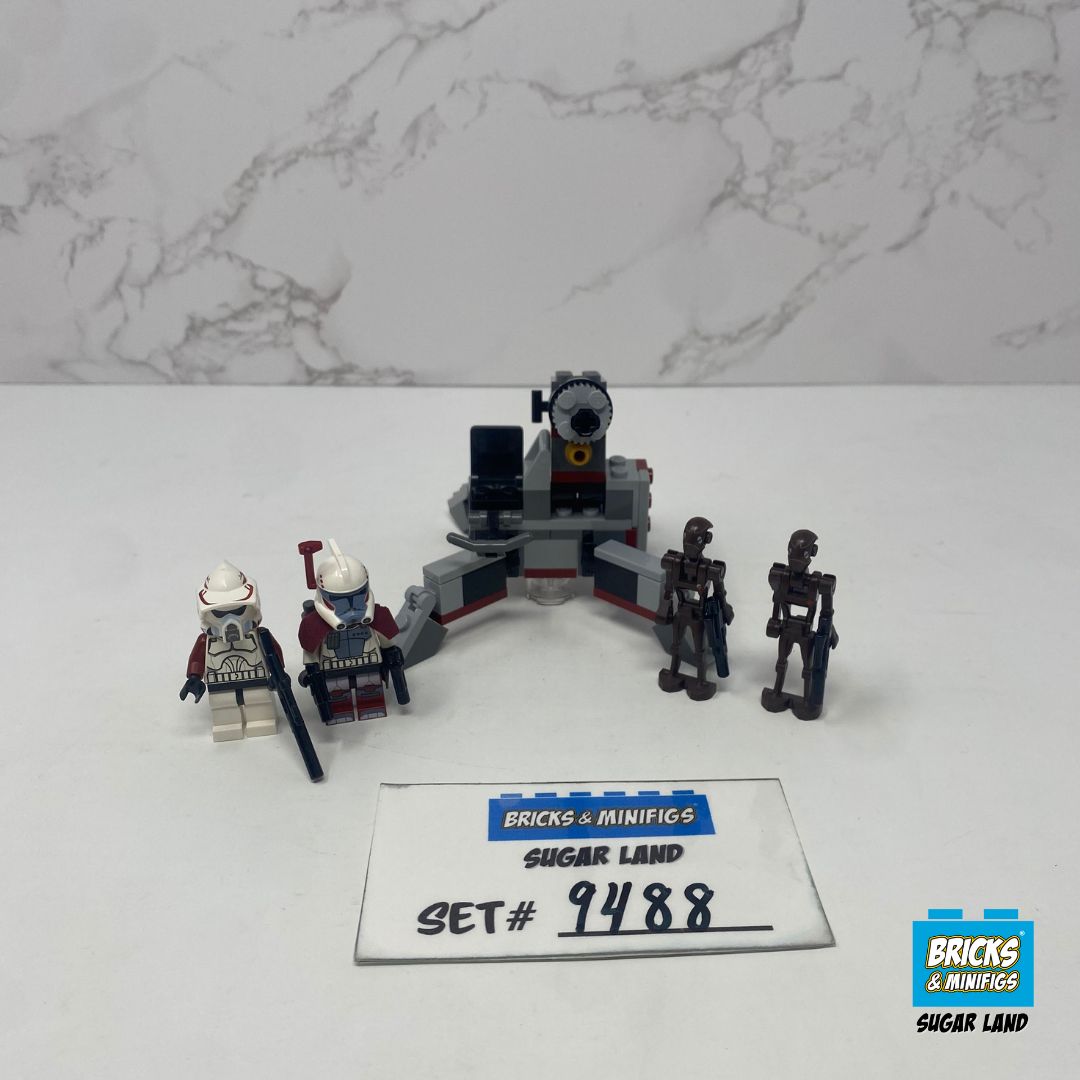 9488 - Elite Clone Trooper and Commando Droid Battle Pack (U)