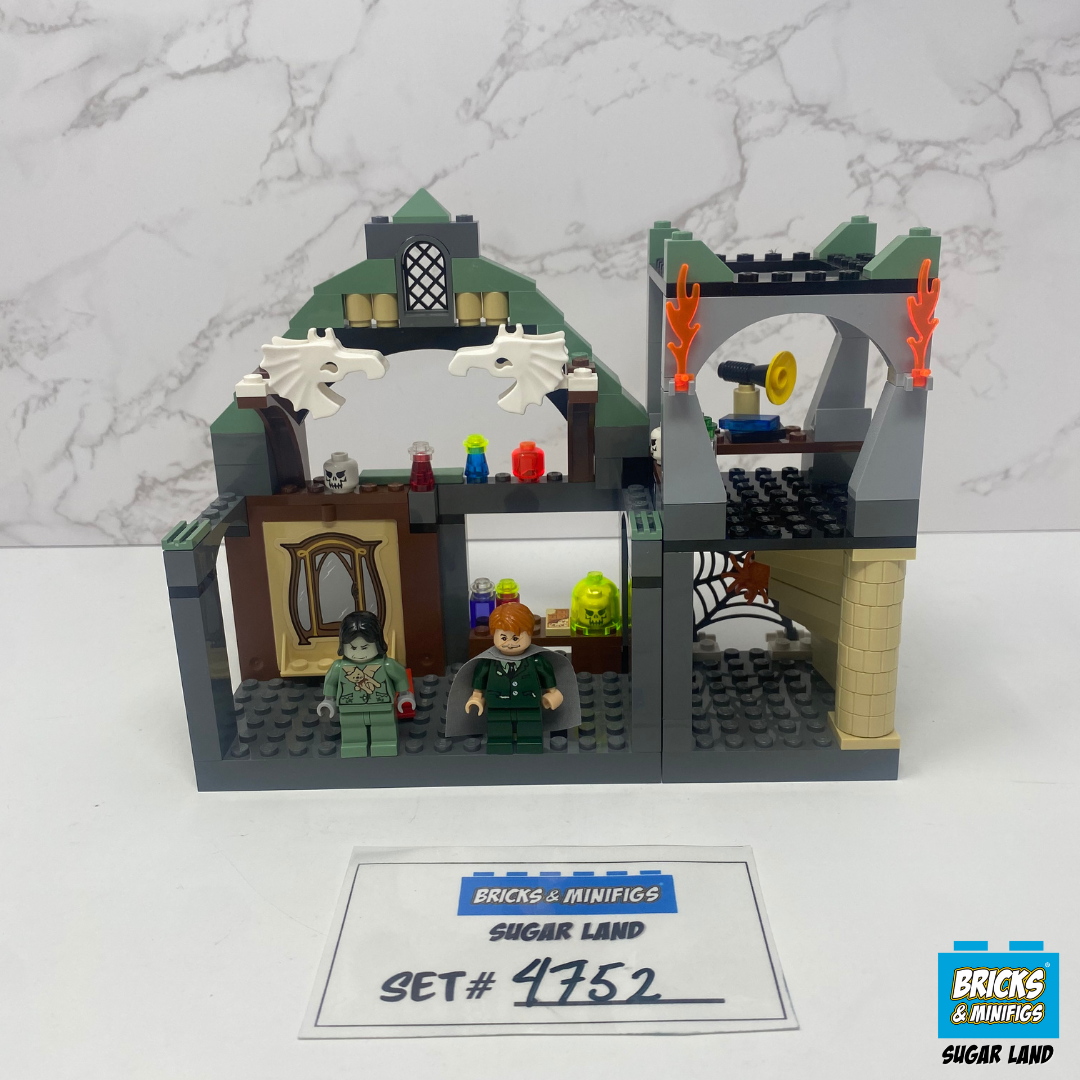 4752 - Professor Lupin's Classroom (U1)