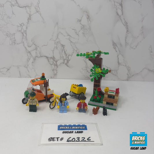 60326 - Picnic in the park (U)
