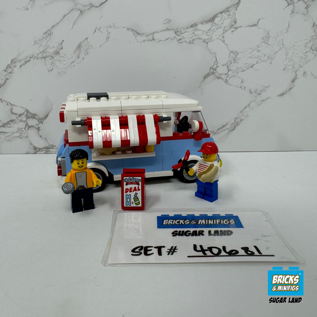 40681 - Retro Food Truck (U)