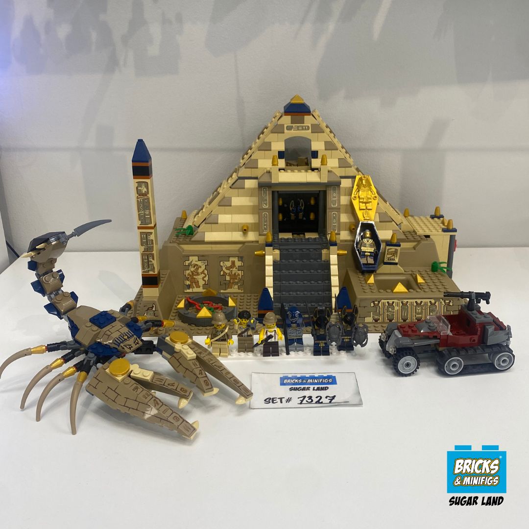 7327 - Scorpion Pyramid (U)