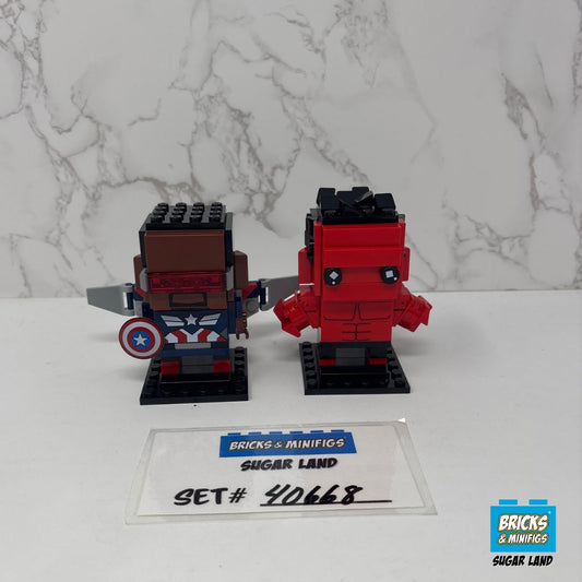 40668 - Captain America & Red Hulk Brickheadz (U)