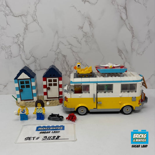 31138 - Beach Camper Van (U1)