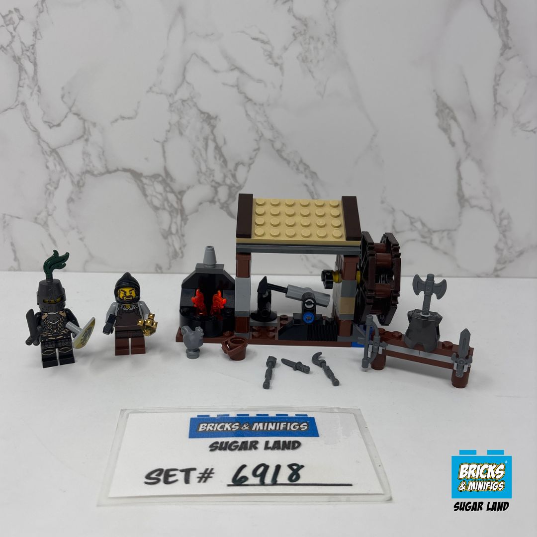 6918 - Blacksmith Attacks (U1)