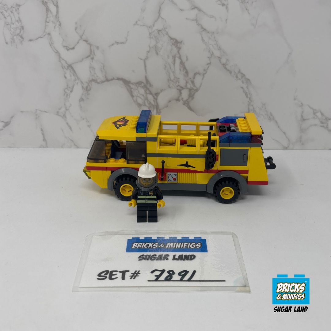 7891 - Airport Firetruck (U)