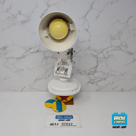 21357 - Disney Pixar Luxo Jr. (U)