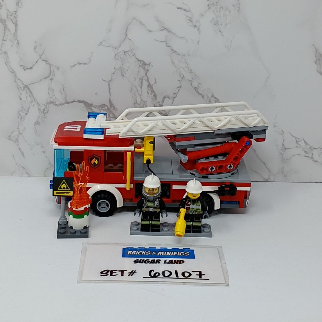 60107 - Fire Ladder Truck (U)