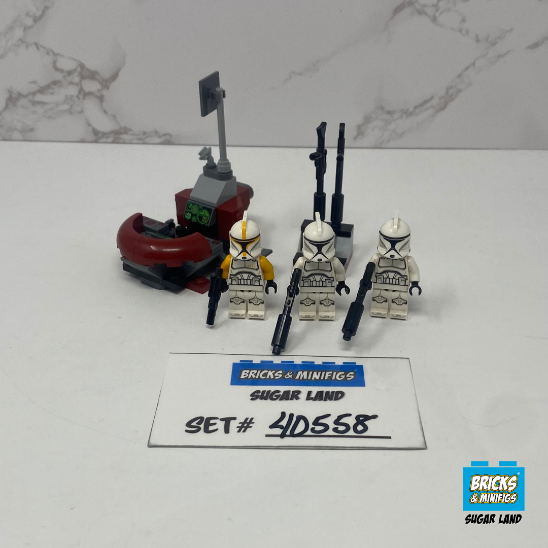 40558 - Clone Trooper Command Station (U)