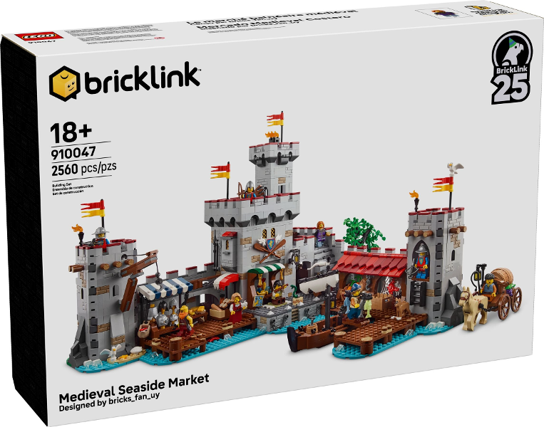 910047 - Medieval Seaside Market