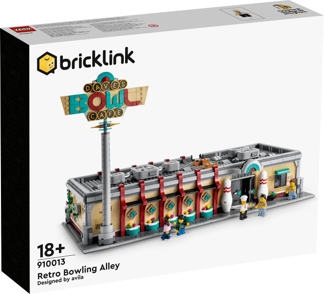 910013 - Retro Bowling Alley