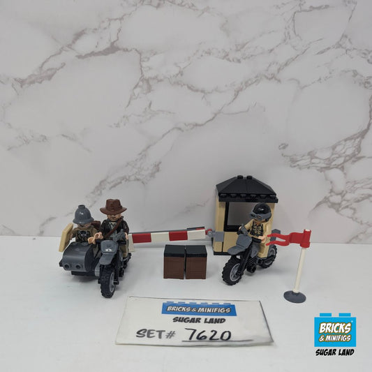 7620- Indiana Jones Motorcycle Chase (U1)