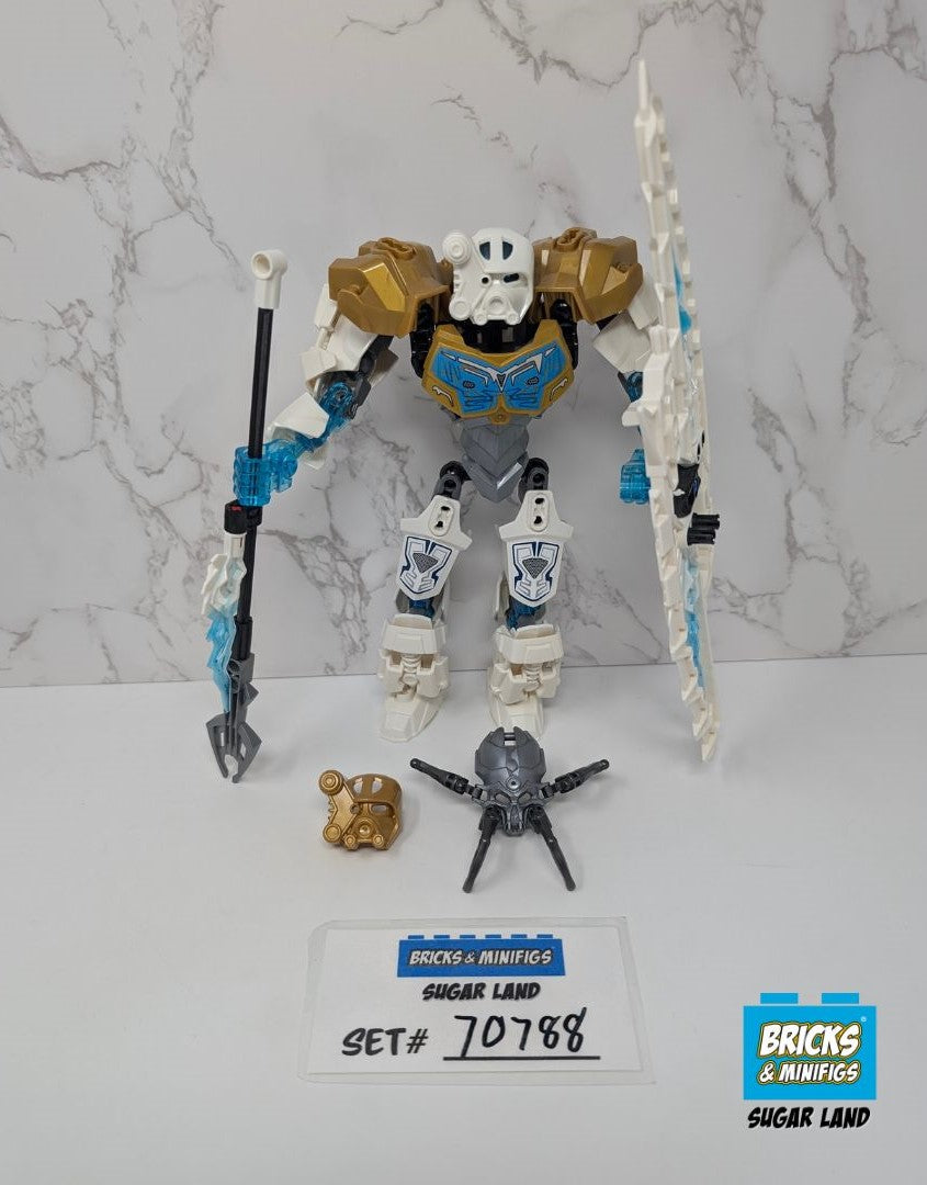 70788 - Kopaka Master of Ice (U)