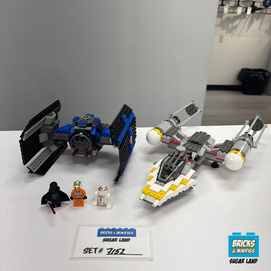 7152 - TIE Fighter & Y-wing (U)