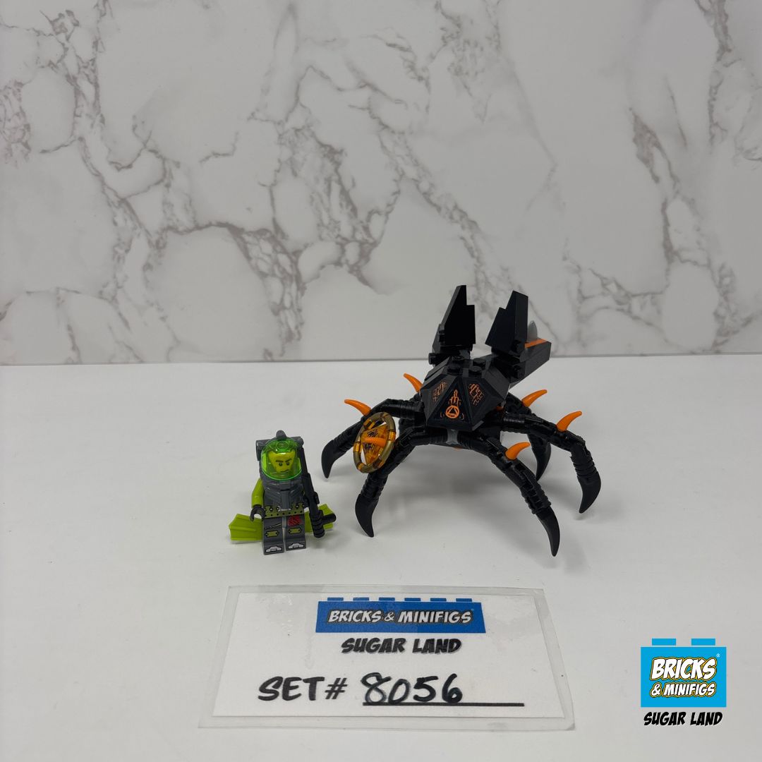 8056 - Monster Crab Clash (U)