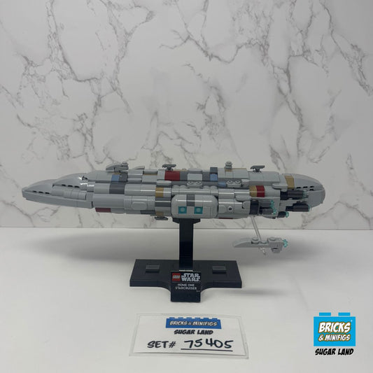 75405 - Home One Starcruiser (U)