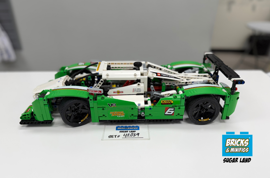 42039 - 24 Hours Race Car (U)