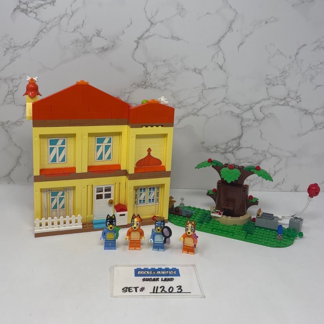 11203 - Bluey's Family House (U)