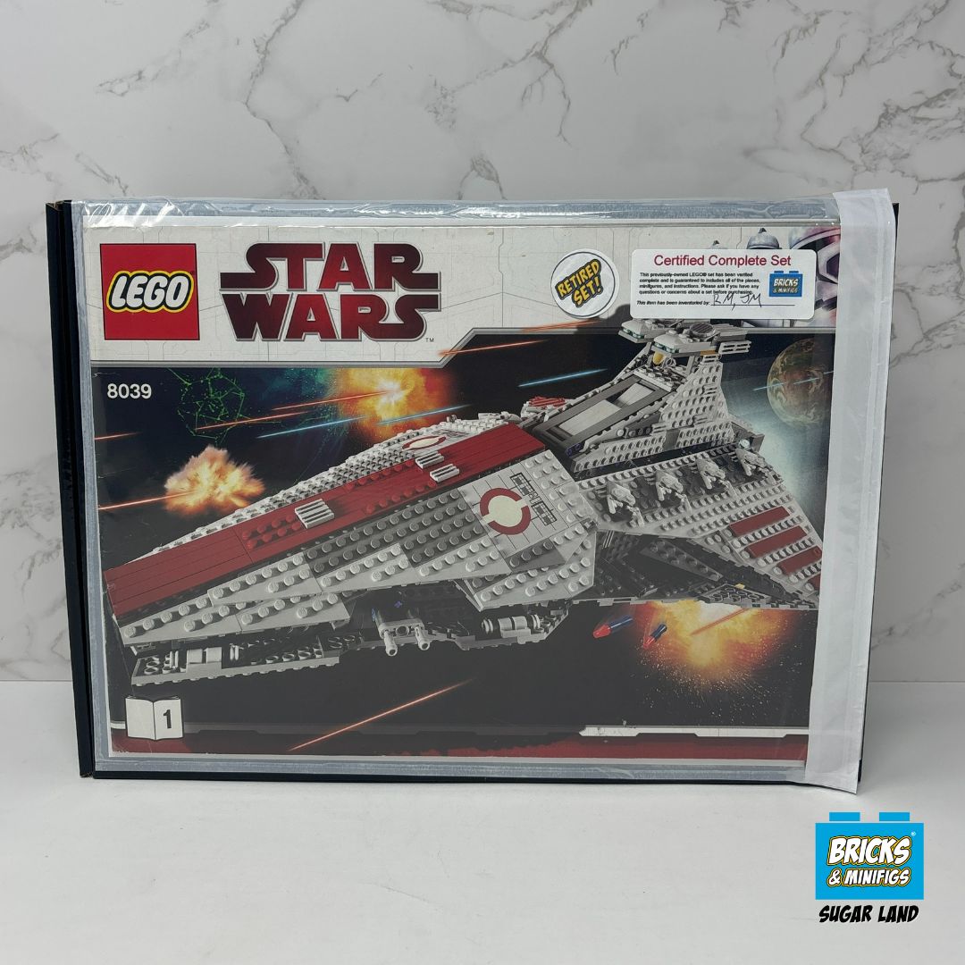 8039 - Venator-Class Republic Attack Cruiser (R, C)
