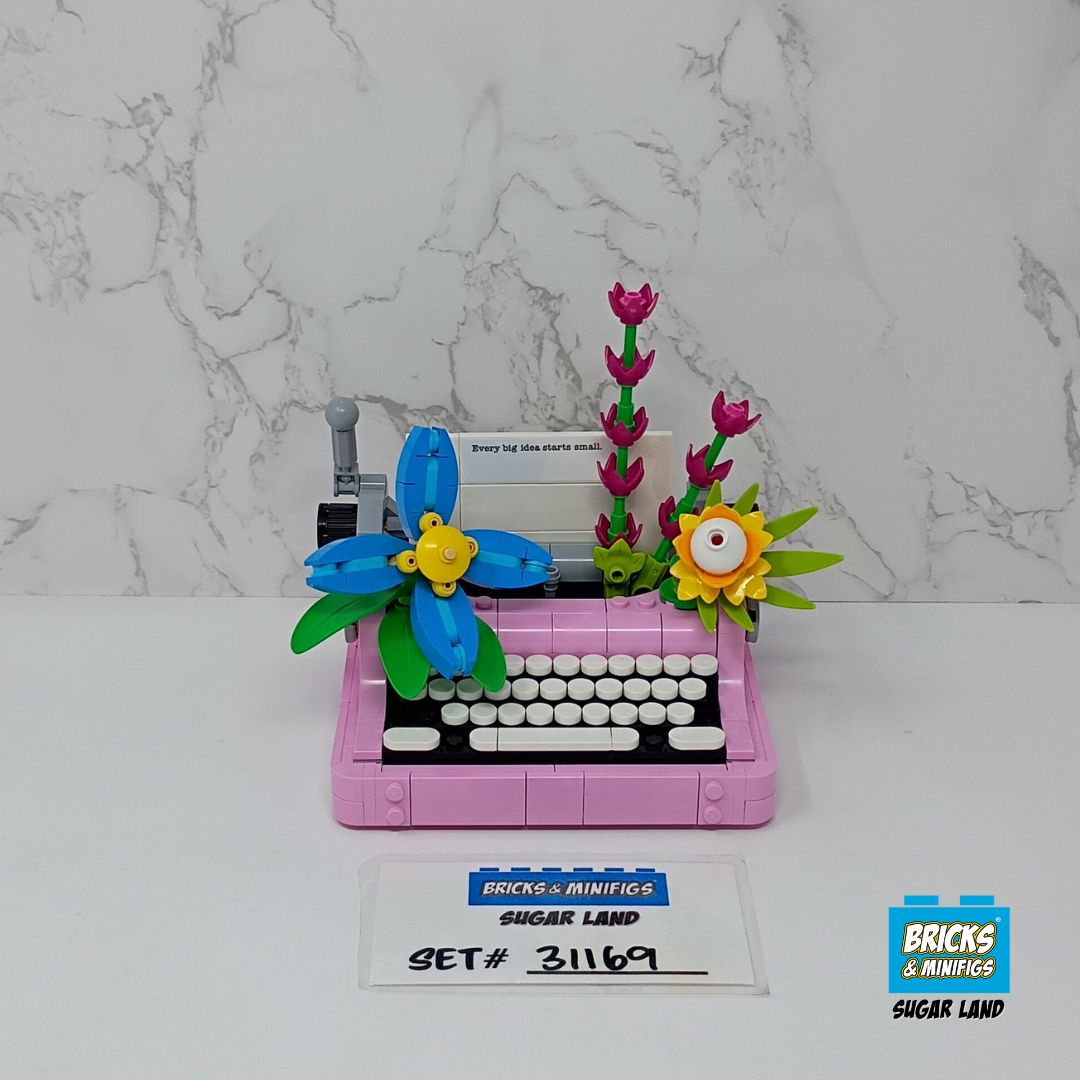 31169 - Typewriter with Flowers (U)